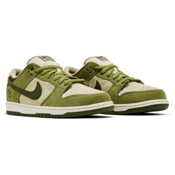 SB Dunk Low Yuto Matcha - Image 6