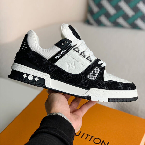 LV Trainer Sneaker Black